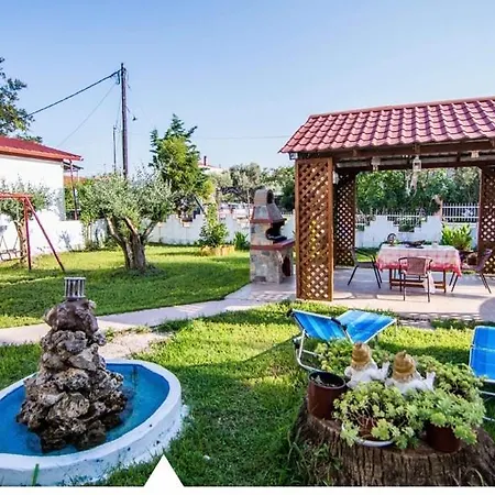 Bed & Breakfast Loula-maria *
