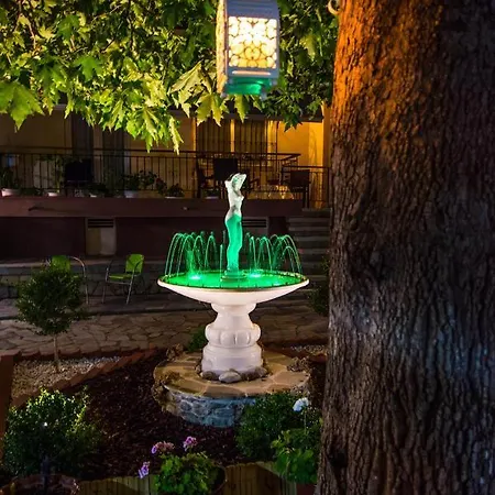 Bed & Breakfast Loula-maria